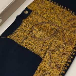 شال ترمة ذهبية ملكي مطرز | متجر النسيج