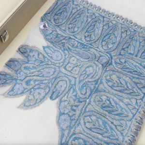 وشاح تطريز يدوي فاخر - تصاميم راقية وألوان جذابة