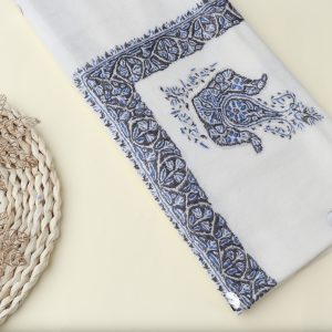 ترمة النسيج نقشة صغيرة ابيض