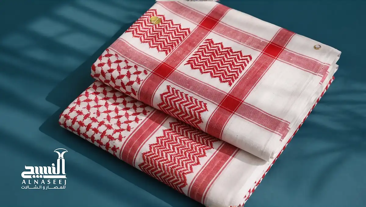 شماغ احمر وابيض أصيل بخامة فاخرة وتطريز راقٍ